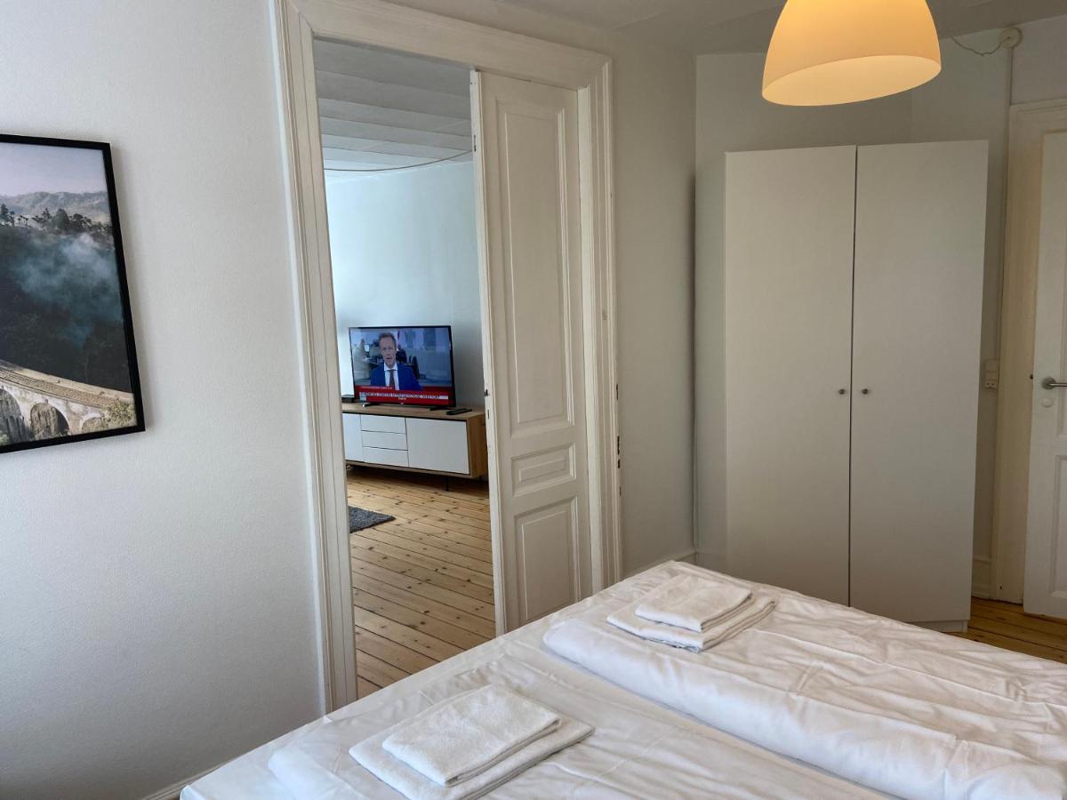 Bright 2-Bedroom Apartment In Elegant Osterbro كوبنهاجن المظهر الخارجي الصورة